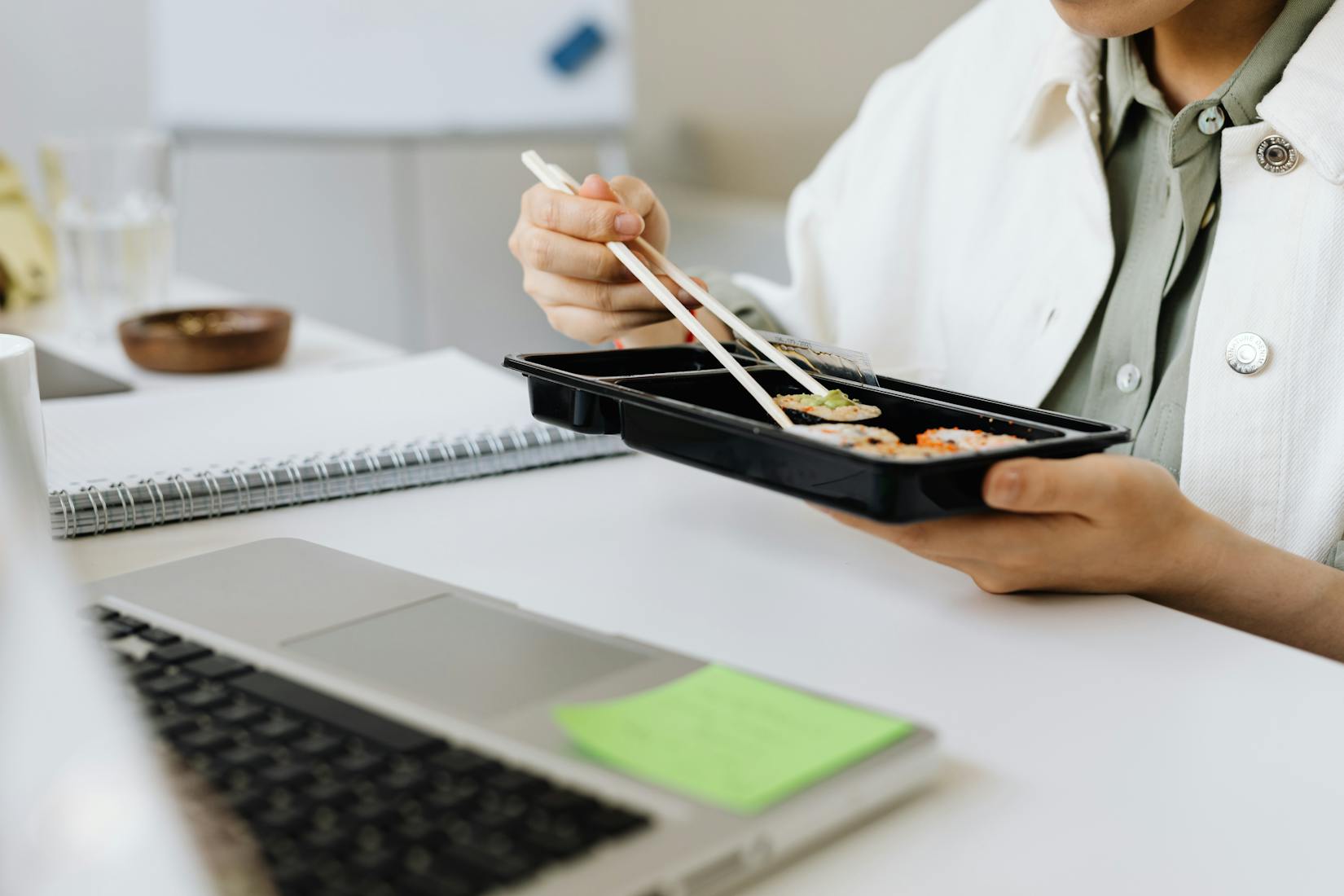 The Corporate Athlete's Guide to Snacking for Success